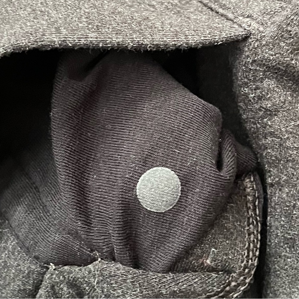 {Lululemon} Gratitude Wrap Jacket in Heathered Black - Women's 6 - Picture 13 of 13